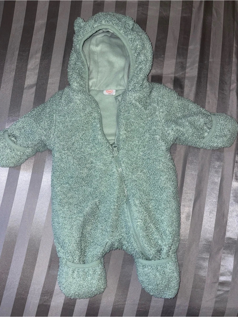 wonder nation Green Plush Hooded One-Piece Snowsuit